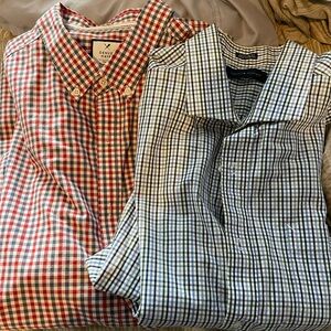 Men’s button up plaid shirts
